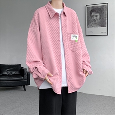 粉红色