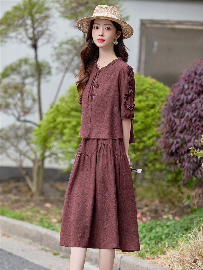2026年夏季新款重工刺绣假两件文艺休闲风文艺风连衣裙,女装连衣裙,依恋蒂丝