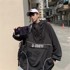 黑色