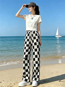 欧货时尚休闲运动套装女夏季新款显瘦圆领短袖上衣格子长裤两件套图片