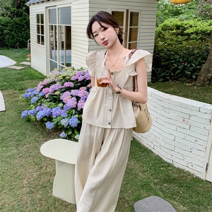 小香风飞袖套装裤女夏2024新款甜美奶乖松弛感穿搭阔腿长裤两件套图片