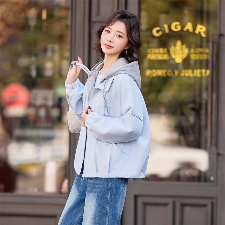 2026年春季女士休闲风外套，女装短外套，红依一坊