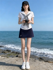 女夏时尚洋气套装裙修身减龄翻领设计感甜美蝴蝶结短袖短裙两件套，女装套装/套裙，江南