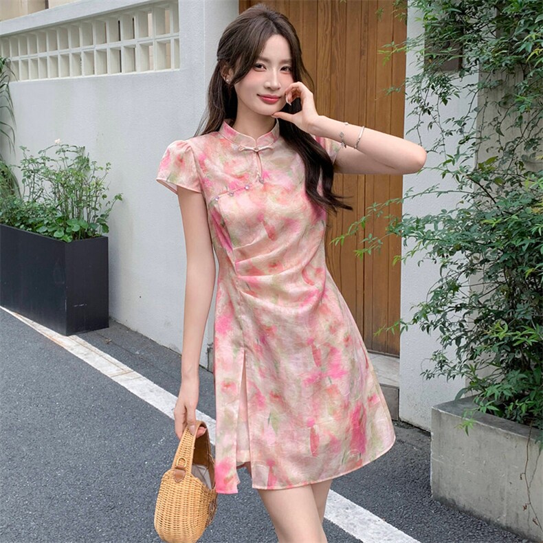 新中式g风改良旗袍套装女2026夏季新款洋气修身印花短裤两件套,女装套装/套裙,心心服饰