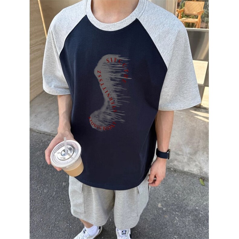 抖音得物高品质二开240克宽松纯棉美式潮牌插肩袖拼接短袖T恤,男装T恤,电商A486