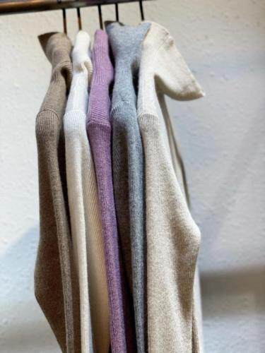 高领山羊绒打底多色可选百搭好穿～软糯亲肤，其它，墨颜