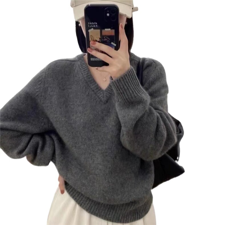 秋冬新款简约百搭V领羊毛衫女显瘦长袖羊毛针织衫,女装羊毛衫,戎咖羊绒