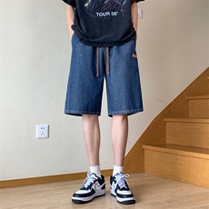 深蓝色