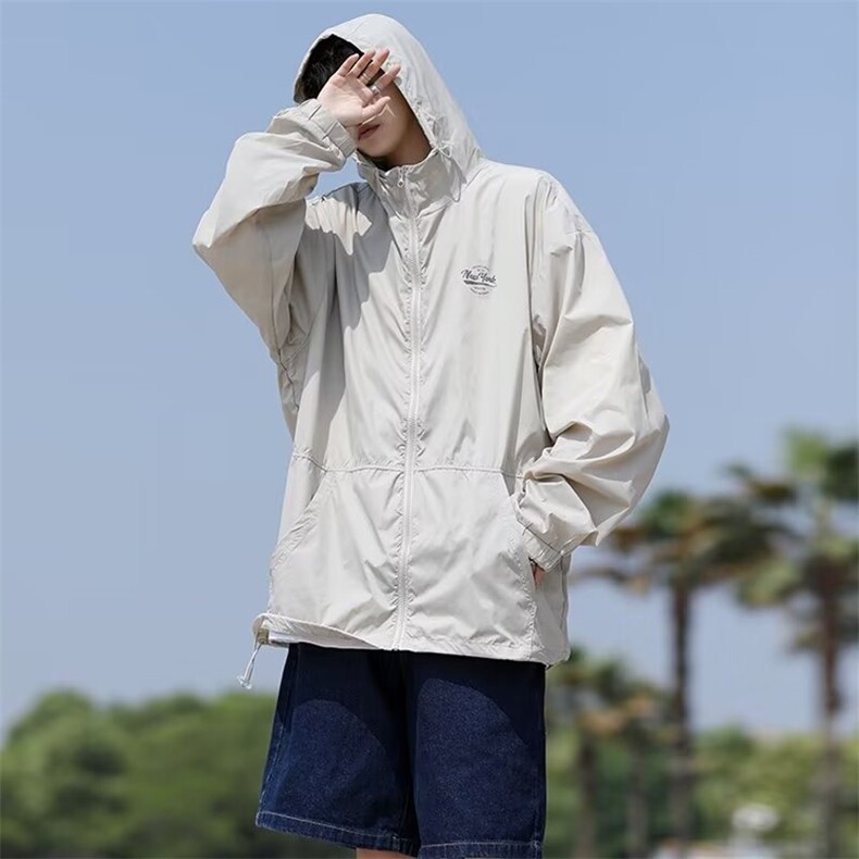 高街户外防晒服轻薄透气宽松连帽工装夹克潮防晒衣外套夏季新款图片