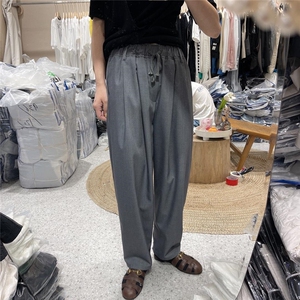 宽松萝卜款西装裤图片