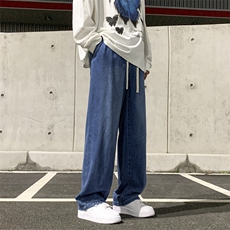 深蓝色