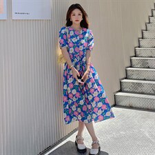 现货主推有法式复古茶歇连衣裙转化率高款号2212-P105K158，女装连衣裙，浙宝305