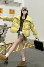 短款羽绒服女2024冬季韩系超好看连帽面包服白鸭绒厚外套，女装羽绒服，秀美人生