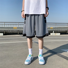 灰色