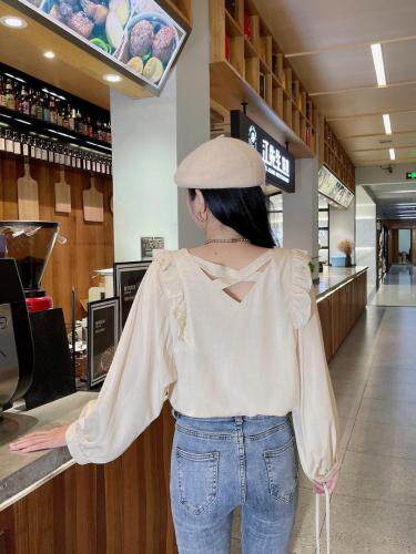 秋季新款木耳领上衣，其它，斐伦缇娜