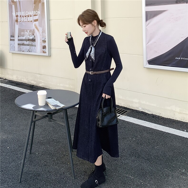 韩版复古圆领背心连衣裙女2025年春秋季新款收腰显瘦减龄上衣套装,女装套装/套裙,2C307