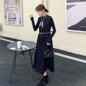 韩版复古圆领背心连衣裙女2025年春秋季新款收腰显瘦减龄上衣套装图片