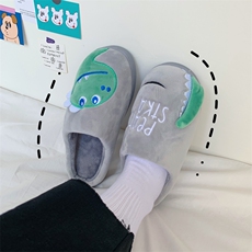 灰色