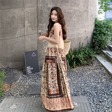 C051-碎花连衣裙-S035-P140-K208，女装连衣裙，2C051