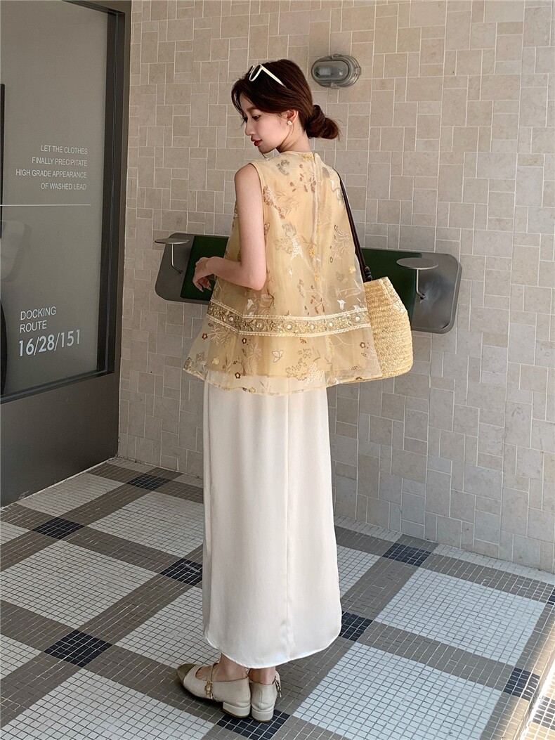 气质高级感新中式复古碎花背心套装女夏季2025新款半身裙两件套,女装套装/套裙,浙宝208A