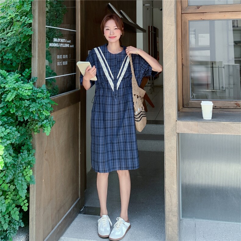 超好看2025夏季新款时尚百搭圆领短袖格子连衣裙女收腰显瘦中长裙,女装连衣裙,2C323