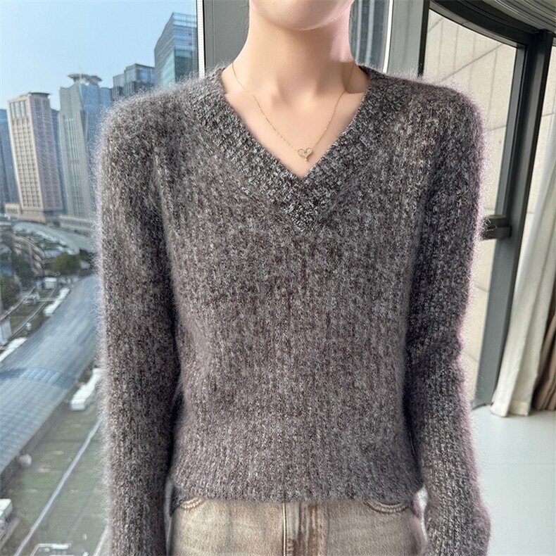 2025秋冬新款气质V领貂绒宽松打底衫女时髦加厚保暖套头毛衣,针织衫/毛衣,冬贝尔貂绒