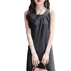 茶歇法式挂脖连衣裙女无袖针织冰丝背心裙露肩绑带度假仙女裙长裙，女装连衣裙，暖姿羊绒