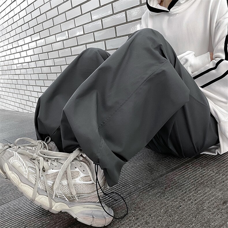 港风秋款男裤褶皱抽绳束脚直筒休闲冲锋裤长裤h013 P40图片