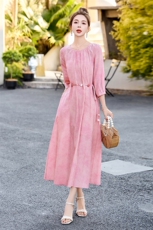 温柔风法式气质连衣裙女2025夏季新款高级感串珠系带收腰大摆长裙，女装连衣裙，关键词