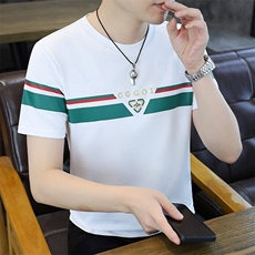 白色