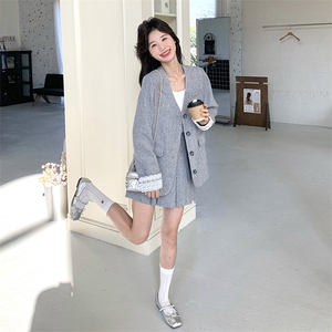 【现货】灰色小香风套装088-7718 p165 k228图片