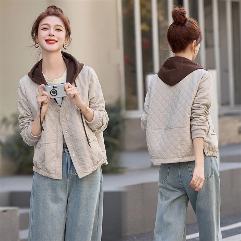 撞色拼接连帽休闲外套女2026春秋新款洋气减龄小香风菱格夹克上衣，女装短外套，余墨