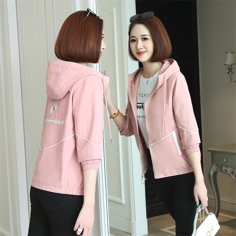短外套女2021春秋装新款女装时尚休闲连帽春秋女士风衣外套，女装短外套，依恋蒂丝