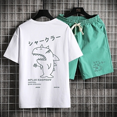 绿色