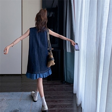 小个子精致无袖连衣裙女2025夏季新款港风设计感ins炸街牛仔A字裙，女装连衣裙，2C201