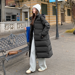 羽绒服女25年冬季新款长款过膝加长加厚保暖外套通勤图片