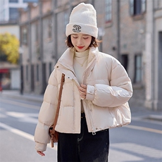 90白鸭绒羽绒服女短款2025冬季新款女装气质休闲保暖外套潮！现货，女装羽绒服，慧尚依恋