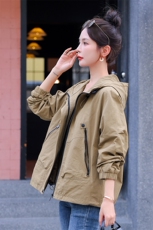 短外套女春秋2023年新款宽松大码女士上衣小个子休闲工装风衣秋季，女装短外套，以桐