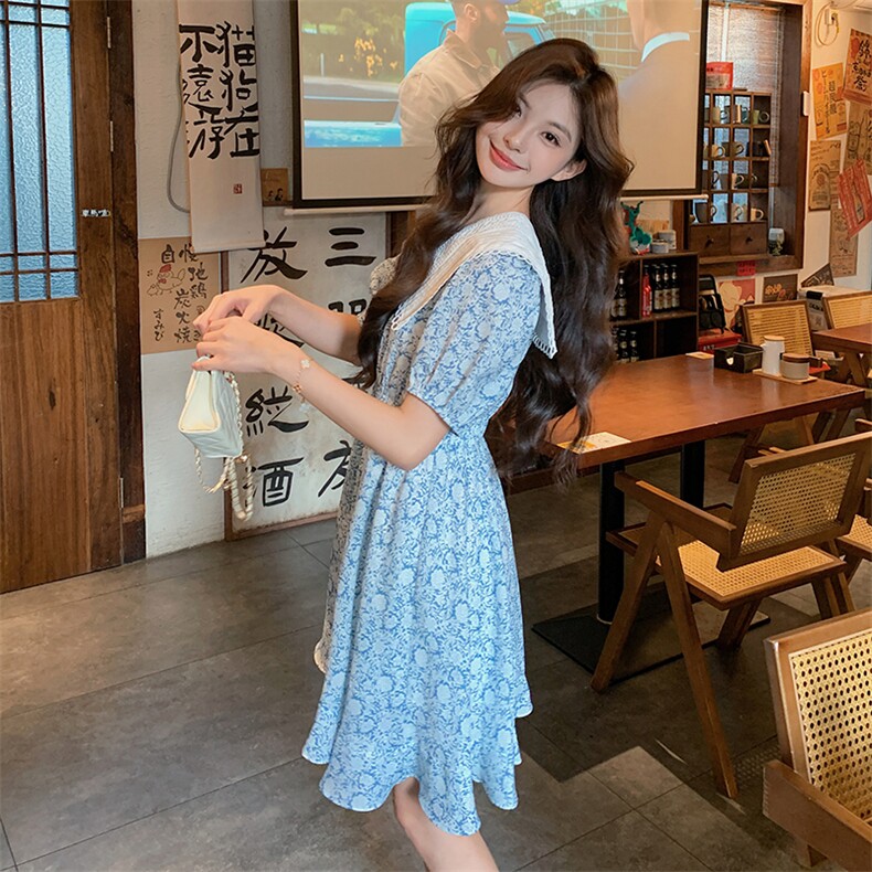 小个子碎花连衣裙中长款法式赫本风雪纺大翻领仙女裙,女装连衣裙,红龙果