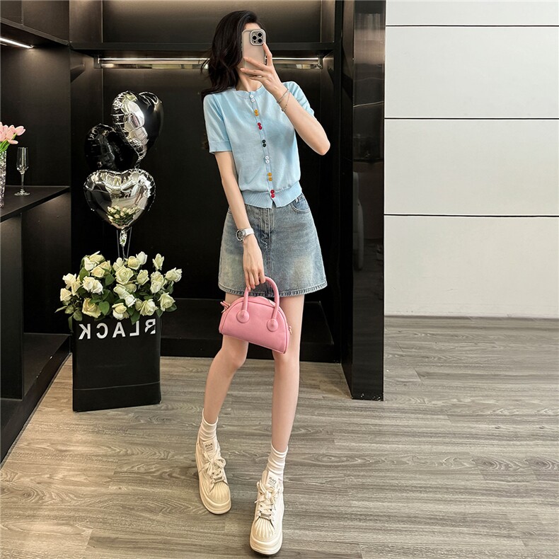 女夏新款设计感时尚休闲套装圆领彩色纽扣针织衫短袖牛仔裙两件套,女装套装/套裙,2C310