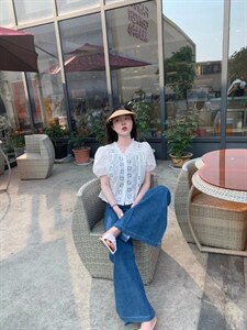 夏季镂空蕾丝小衫图片