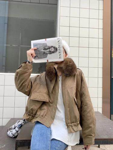 冬季羽绒派克，女装，一·贝宣