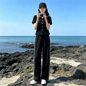 欧韩休闲运动套装女夏季新款撞色拼接海军领短袖上衣直筒裤两件套图片