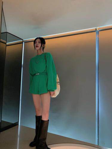 运动套装，女装职业装，last name