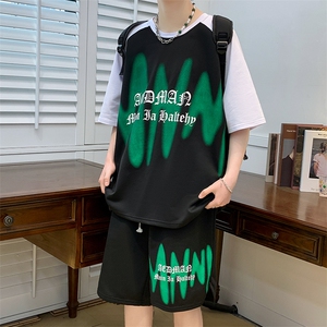 新款夏季短袖t恤套装冰丝透气港风宽松运动青少年男装潮TZ323P48图片