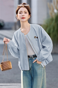 短款外套女2026春季新款圆领宽松小个子百搭休闲夹克上衣图片