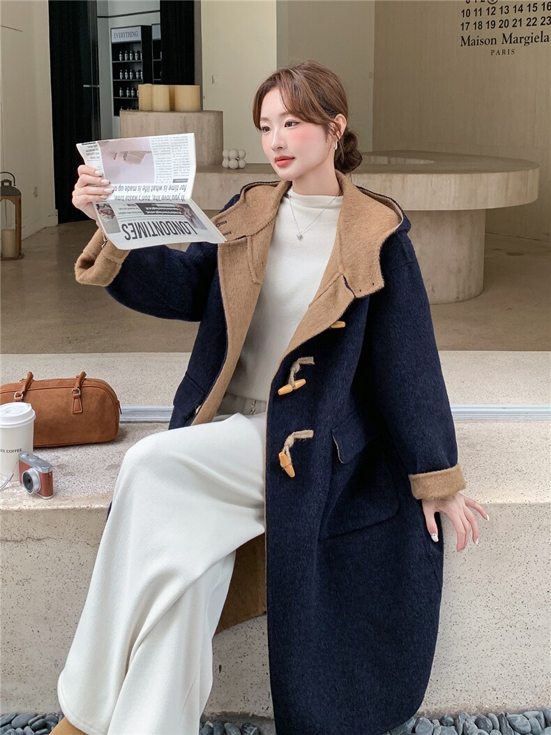 学院风藏青色牛角扣羊毛大衣女2025冬新款中长款连帽气质毛呢外套,女装毛呢外套,2B156