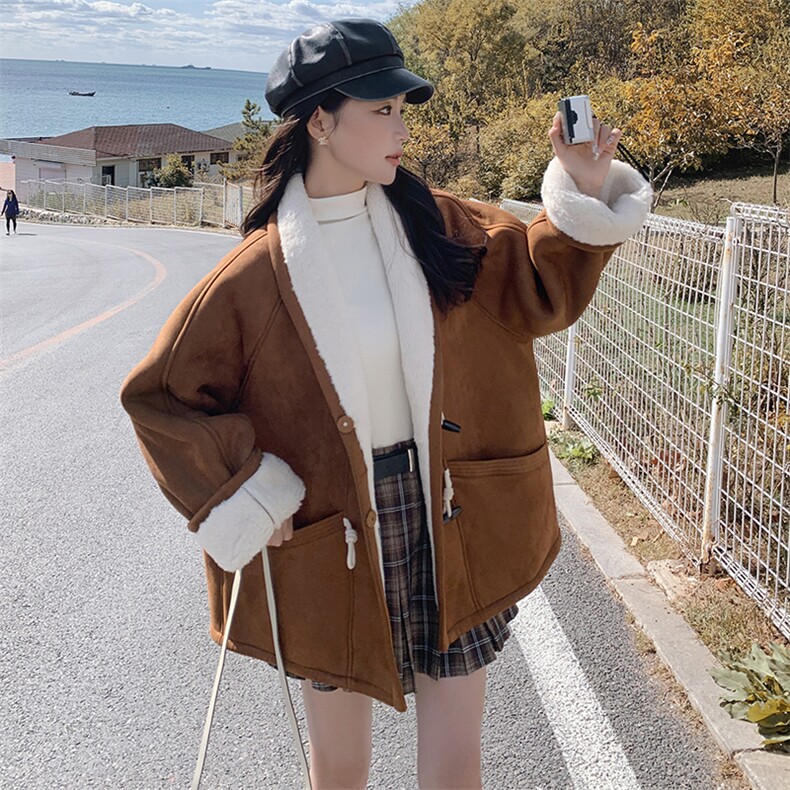 大货已出【新品首-发】拼接皮毛一体外套,女装羊羔毛/颗粒绒,浙宝285（原212）