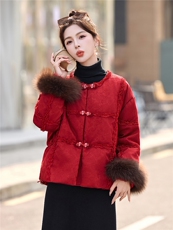 现货、现货、人丝2025年冬季新中式羽绒保暖真狐狸毛短款羽绒服，女装羽绒服，艾仟回(原伊仟回)
