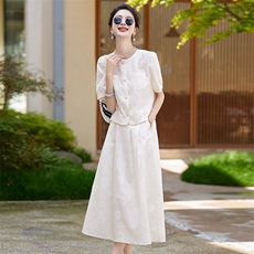 时尚小香风套装裙女气质显瘦2025新款洋气短袖上衣夏装一整套，女装套装/套裙，蓝诺裳